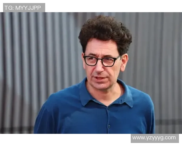 克拉约瓦与米兰的激烈对决揭示足球魅力与战术智慧的较量