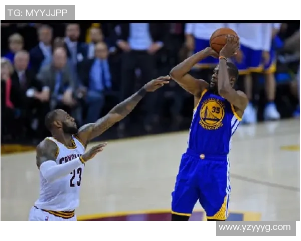 2017年NBA总决赛勇士与骑士第三场精彩对决回顾与分析