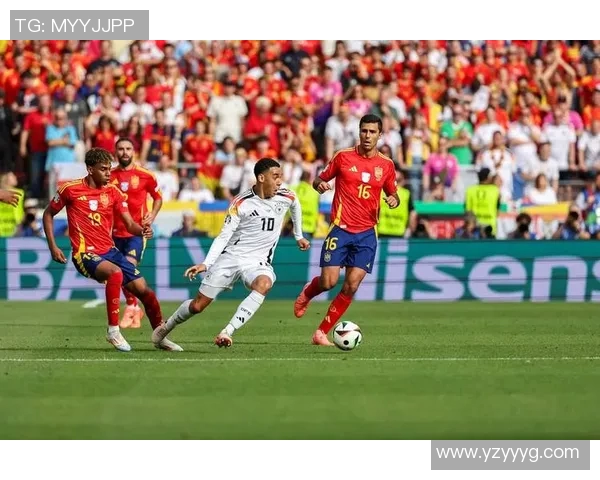 克罗斯在足球世界的传奇之路与技术分析探讨